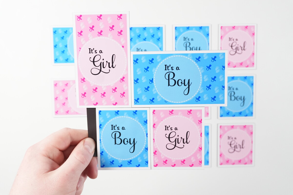 It's a Boy/Girl — hand-held