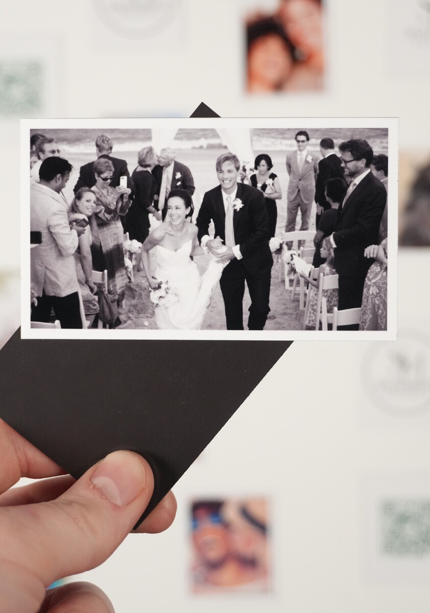 Wedding Keepsake — B&W aisle